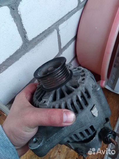 Генератор на vitz 2008 года