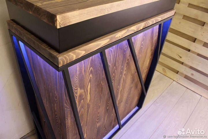 Стойки администратора Лофт