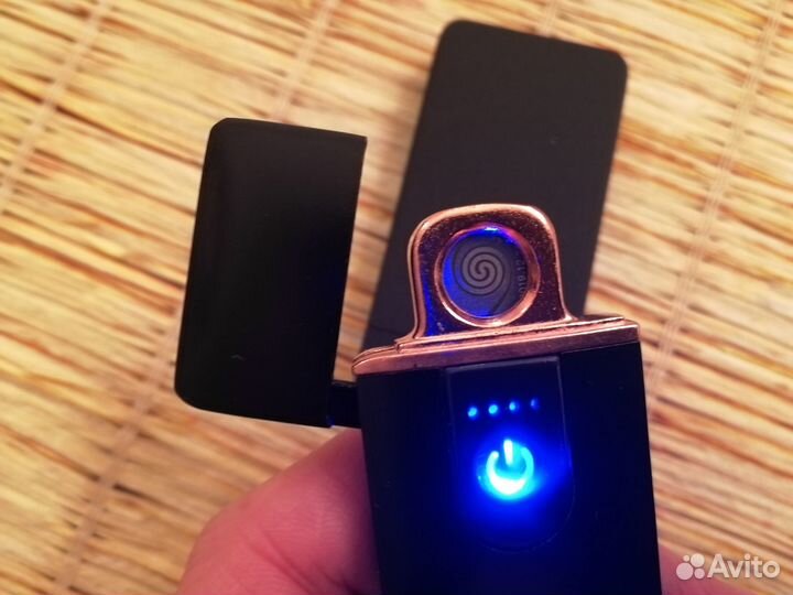 Новая зажигалка электрическая