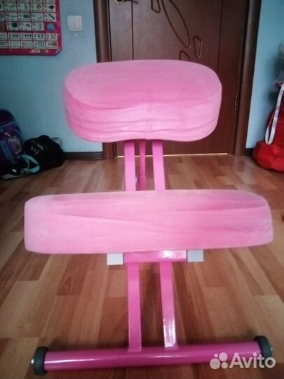 Коленный стул