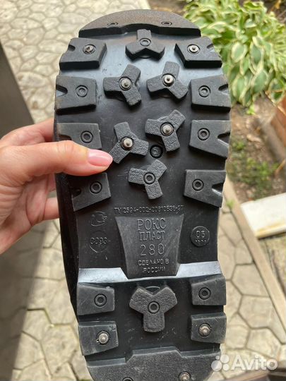 Сапоги с шипами для зимней рыбалки