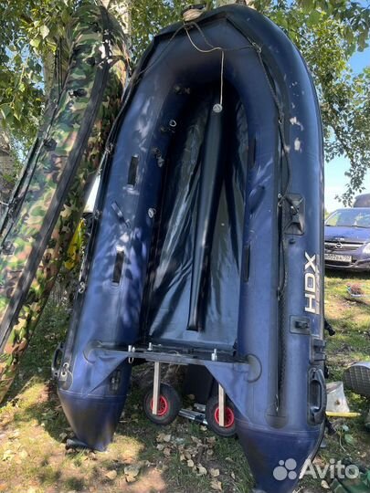 Лодка с мотором