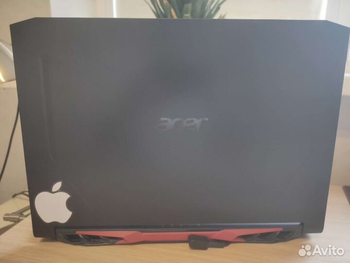 Acer Nitro 5 (AN515-44)
