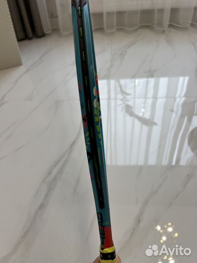 Теннисная ракетка для большого тенниса