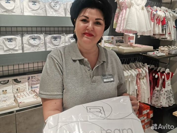 Продавец в детский спортивный магазин