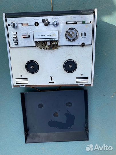 Магнитофон катушечный СССР Астра 207