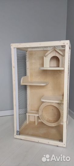Витрина для шиншилл