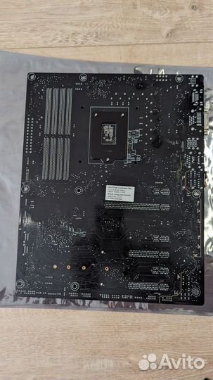 Материнская плата Asus с процессором i7 6700K