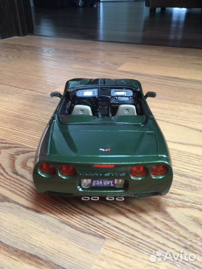 1/18 Chevrolet Corvette C5 Convertible Bburago