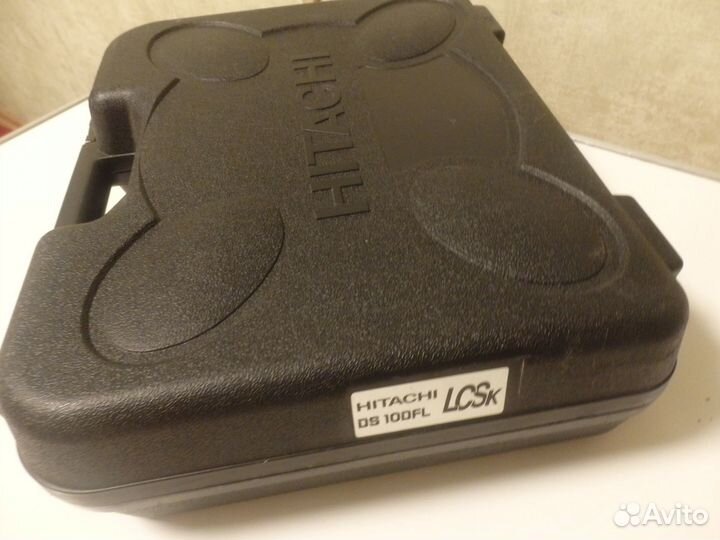 Шуруповерт hitachi