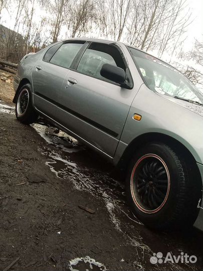 Nissan Primera 1.8 МТ, 1998, 180 000 км