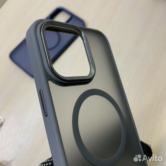 Чехол на iPhone 15 Pro MagSafe MetSafe серый