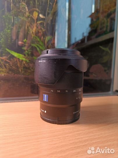 Продам объектив Sony 16-70 Zeiss f4 Sony E
