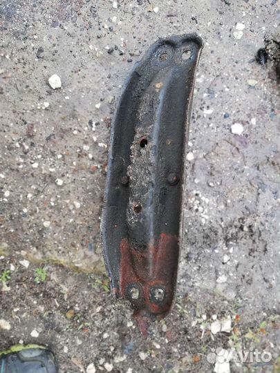 Подушка кпп Мерседес W210