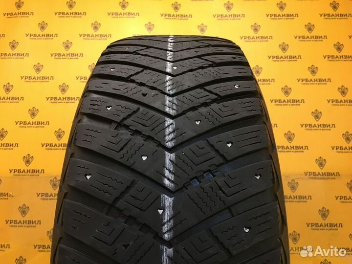 Goodyear UltraGrip Ice Arctic SUV 235/65 R17 108