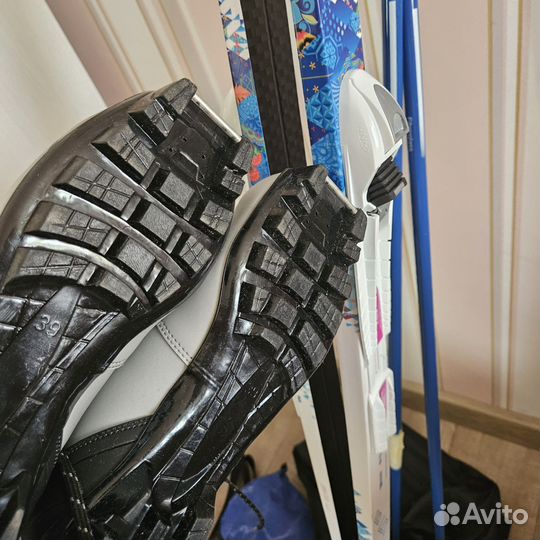 Беговые лыжи