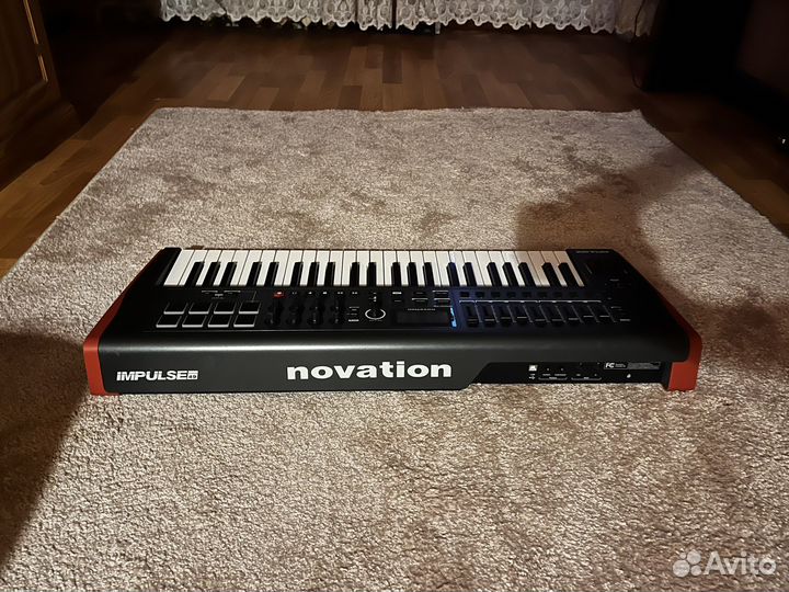 Миди клавиатура 49