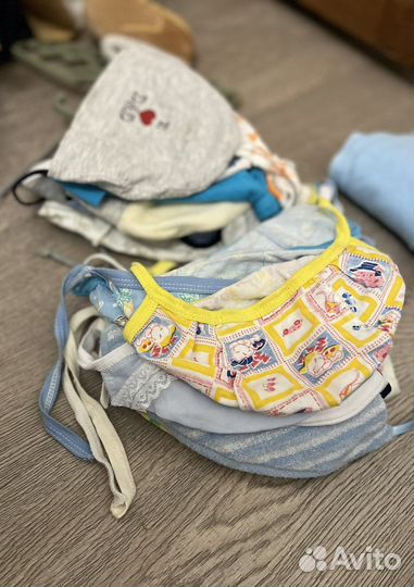 Чепчики и шапки