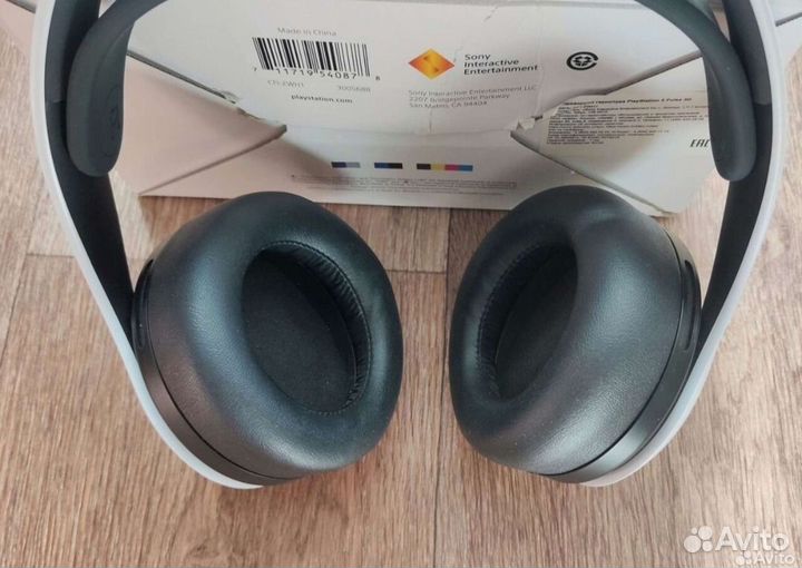 Беспроводные наушники Sony Pulse 3D