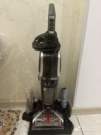 Моющий пылесос bissell
