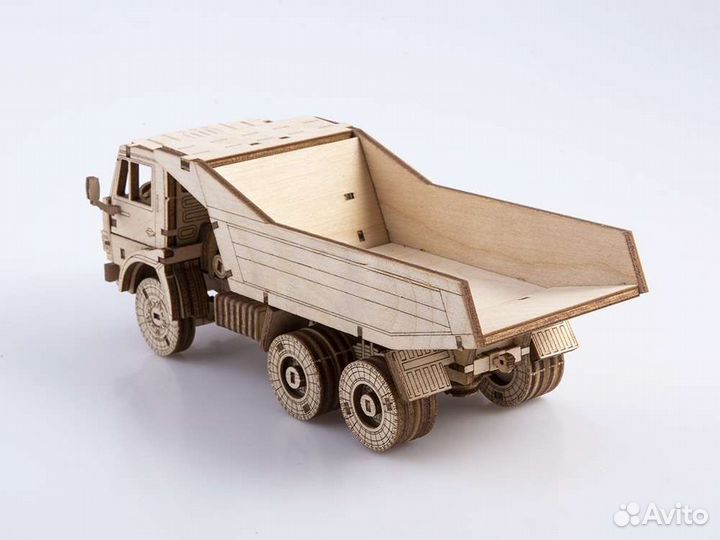 Конструктор из дерева камаз 5511 (Baumi 1:43)