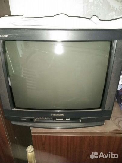 Телевизор Панасоник