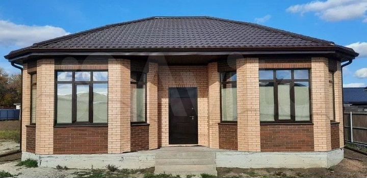 Дом 100 м² на участке 5 сот.