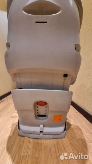 Автомобильное кресло BMW