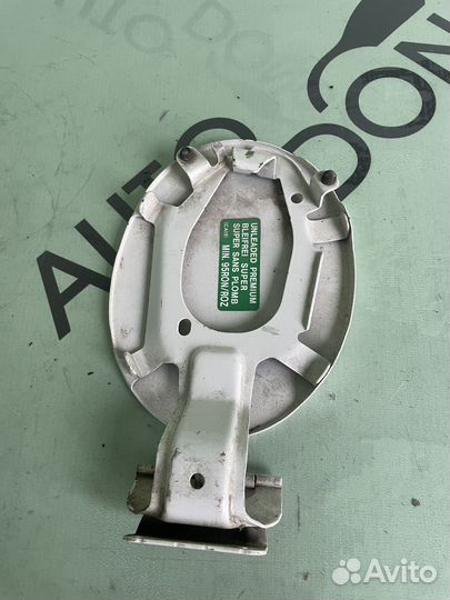 Лючок бензобака mazda cx-7