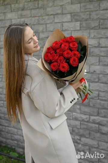 Букет из 15 красных роз с доставкой