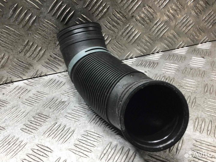 Патрубок воздушного фильтра Volkswagen Sharan 7m3129627c AUY