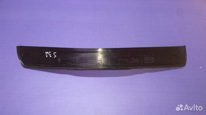 Накладка порога задняя левая внутренняя BMW 5-сер