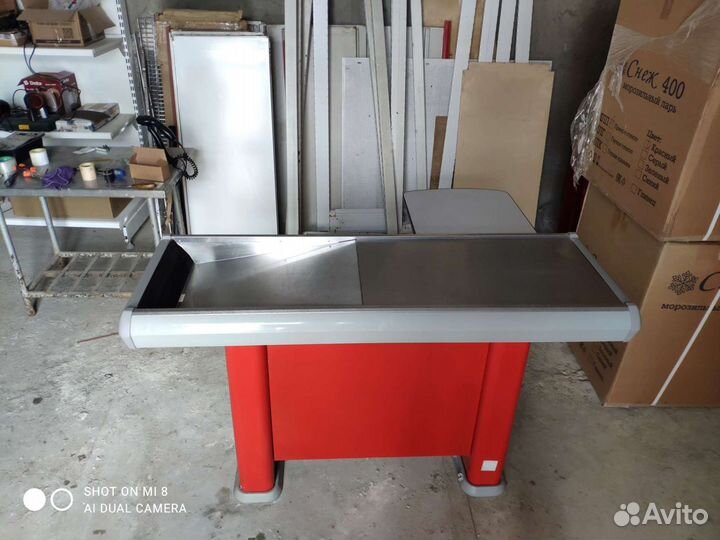 Кассовый стол