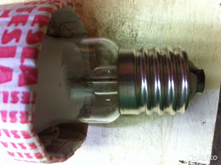 Лампа уличного освещения Тесла