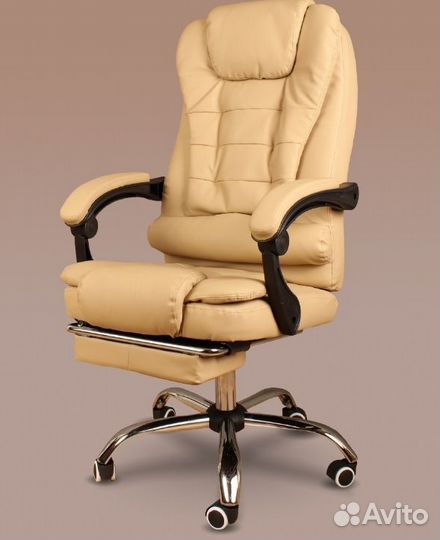 Офисное кресло руководителя с массажем