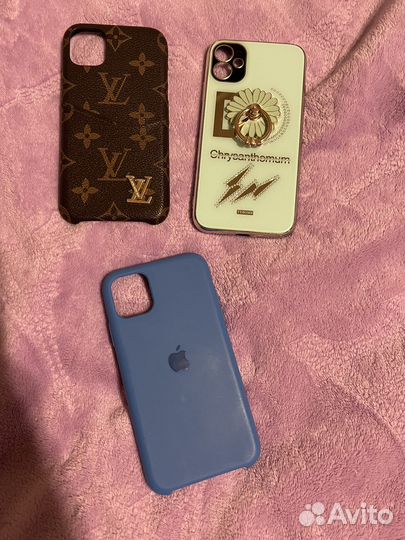 Чехлы iPhone 11