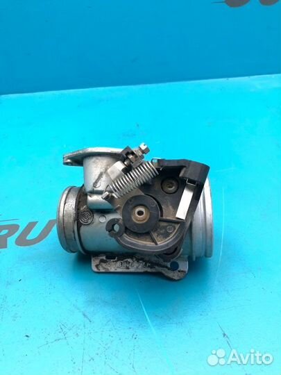 Дросельная заслонка правая Bmw R1200Gs K25 2007