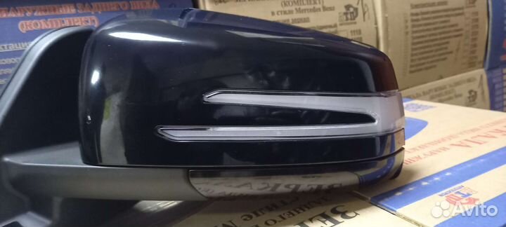 Зеркала Мерседес на Ниву с бегающим повторителем