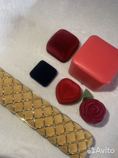 Шкатулки бархатные