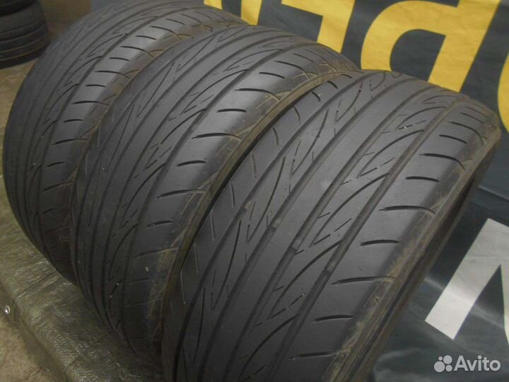 Yokohama Advan Fleva V701 205/55 R16