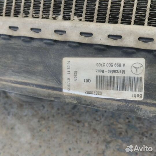 Радиатор охлаждения Mercedes Benz E class W212