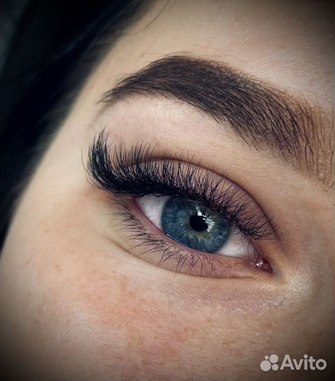 Наращивание ресниц/Архитектура бровей