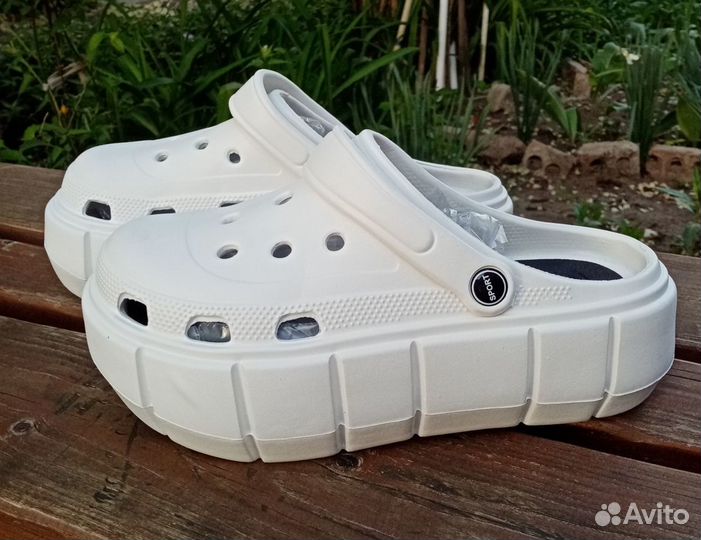 Crocs