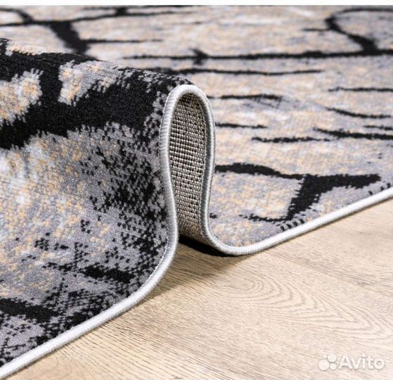 Ковер новый