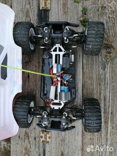 Внедорожник на радио управлении Maweriск Strada MT