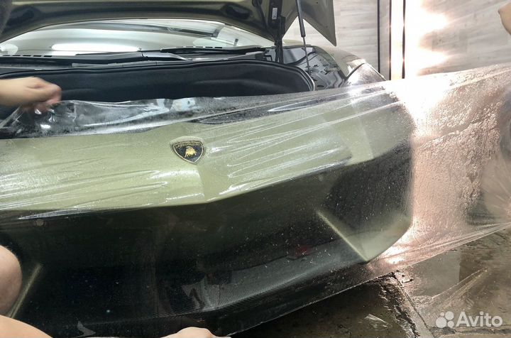 Оклейка глянцевой защитной пленкой