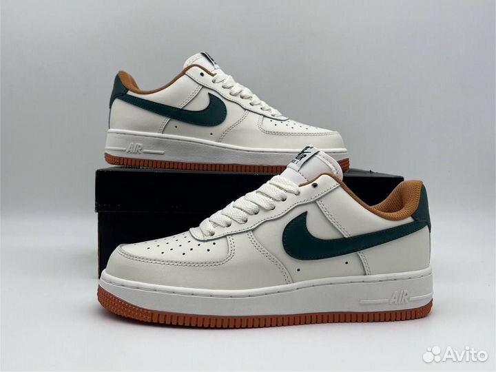 Кроссовки подростковые Nike Air Force 1 low cream