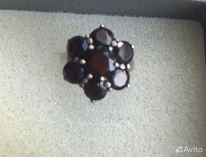 Кольцо 925 с богемскими гранатами