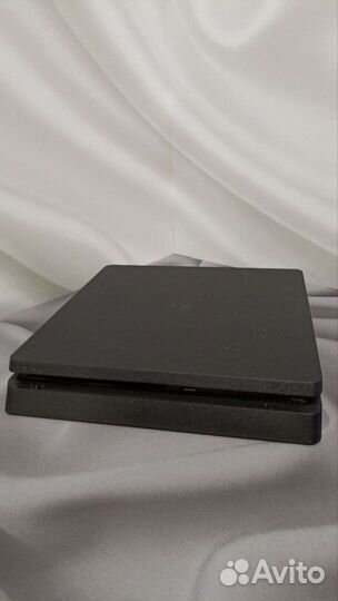 Sony PS4 slim 1tb отличное состояние