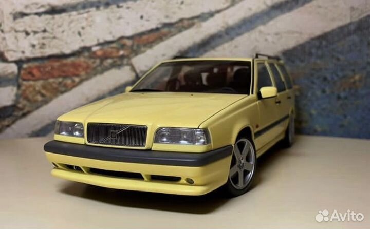 Volvo 850 T-5R 1:18 Autoart